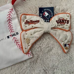 Lele Sadoughi NWT SF Giants Women’s Hair Bow Retails for $95